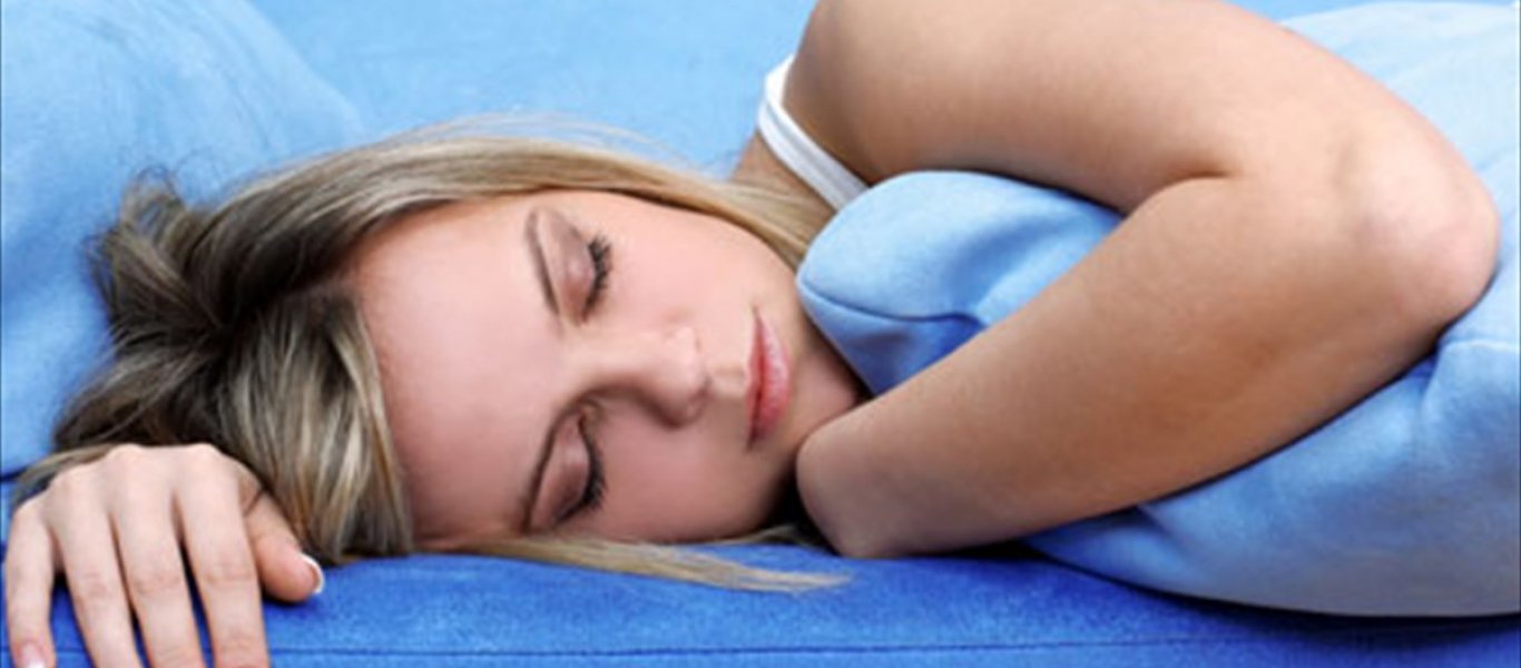 Πως σχετίζεται η στάση του ύπνου με το πεπτικό μας σύστημα