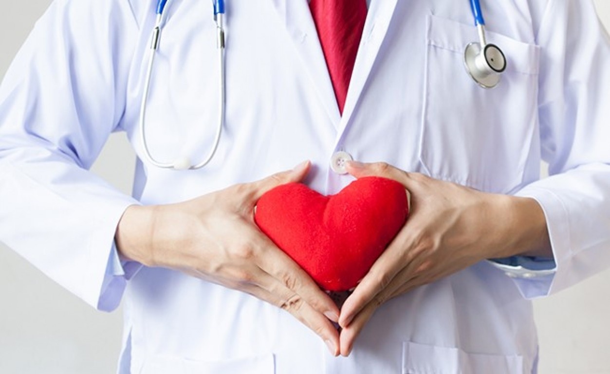Νέα έρευνα συσχετίζει την πίεση του αίματος με τα καρδιαγγειακά