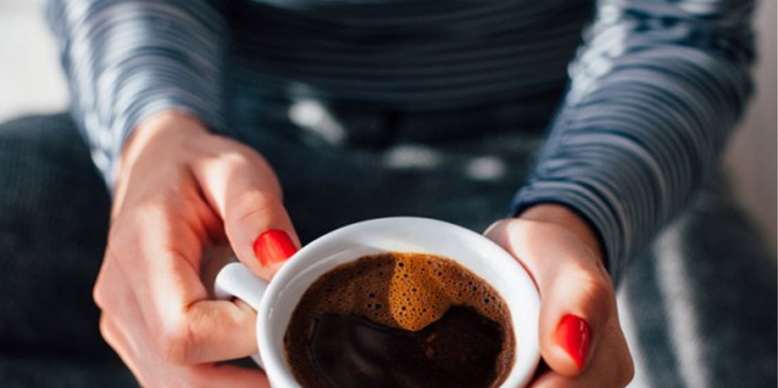 Πως θα απολαμβάνετε τον καφέ σας με υγιεινό τρόπο