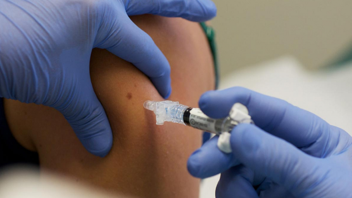 Χρήσιμες οδηγίες για τον αντιγριπικό εμβολιασμό