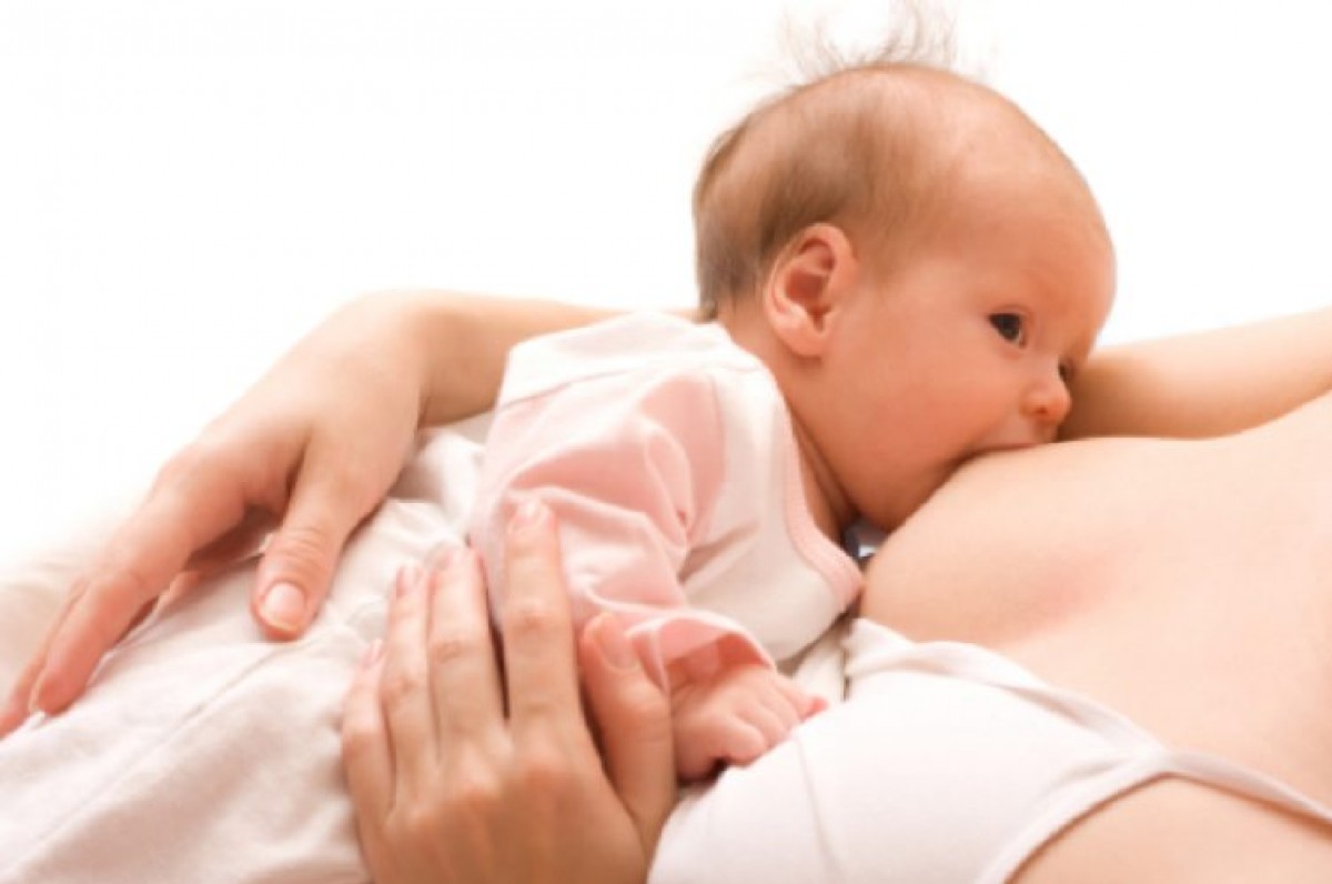 Μύθοι και αλήθειες για τον θηλασμό μετά από καισαρική