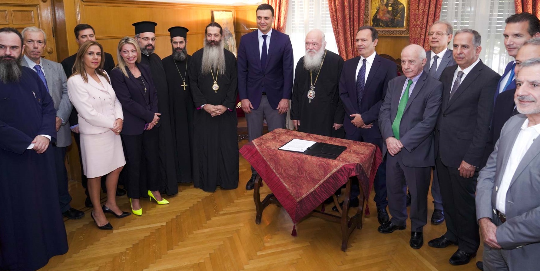 Η ΠΕΦ ανανέωσε μέχρι το 2022 το μνημόνιο συνεργασίας με την Ιερά Αρχιεπισκοπή Αθηνών