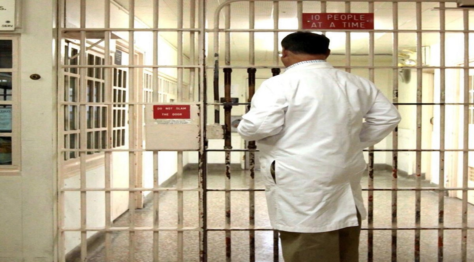 Καμπανάκι από ΠΟΥ για το κόστος της παραβίασης της υγείας των φυλακισμένων