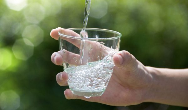 Πόσιμο νερό από αέρα  – έργο επιστημόνων που δίνει ελπίδα