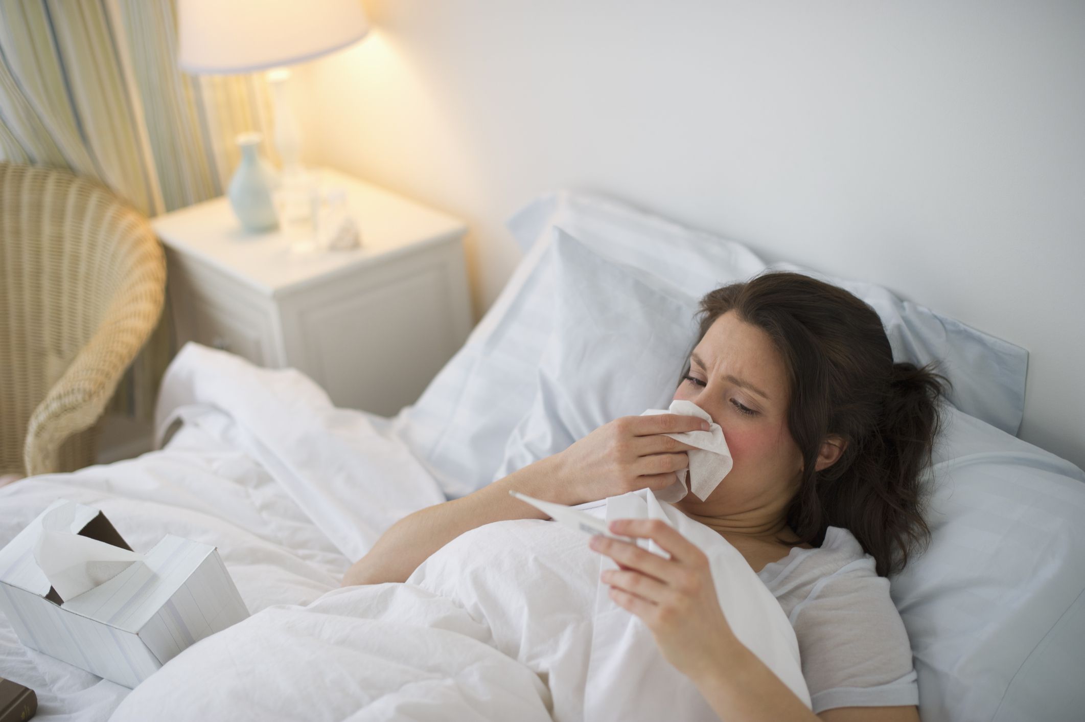 Λόγοι επιδείνωσης των συμπτωμάτων της γρίπης το βράδυ