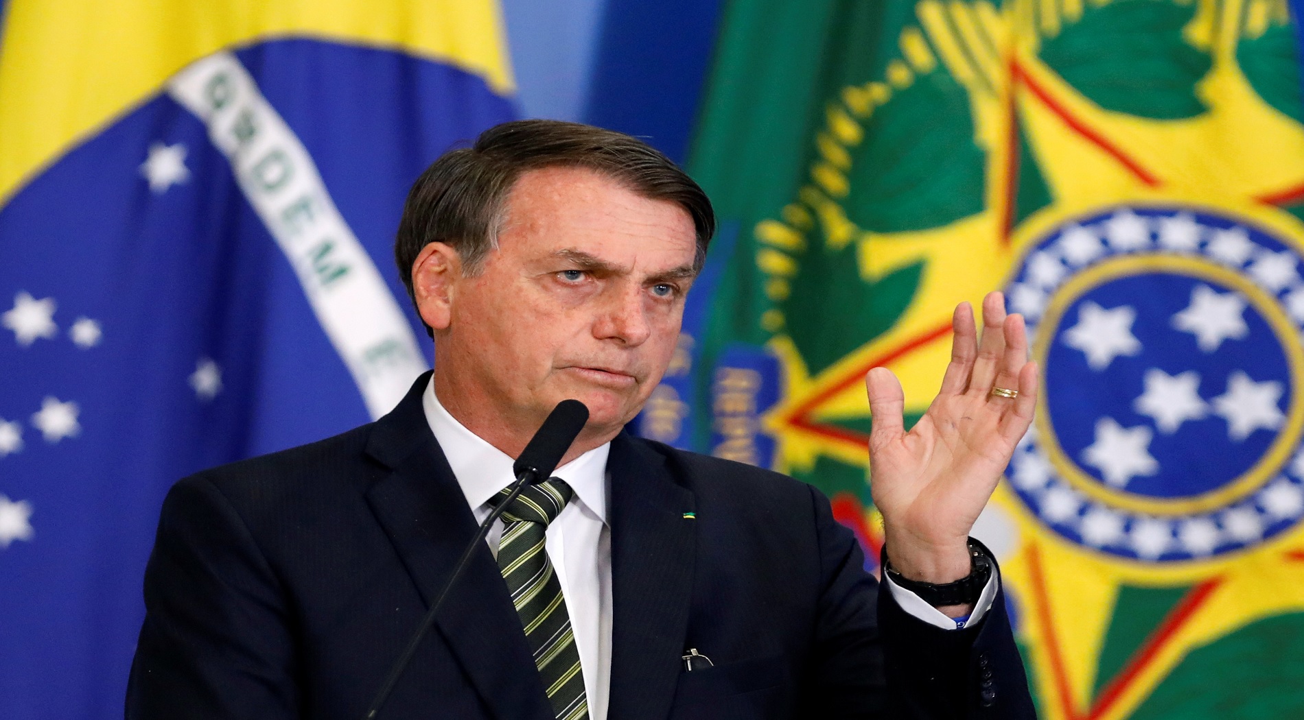 “Οι καραντίνες θα μπορούσαν να προκαλέσουν χάος” υποστηρίζει ο Πρόεδρος της Βραζιλίας
