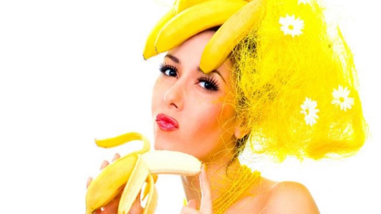 Εύκολες μάσκες μαλλιών με μπανάνα