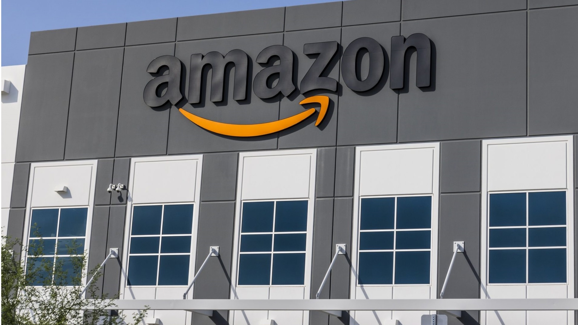 Η Amazon αναπτύσσει το δικό της τεστ κοροναϊού για τους εργαζόμενούς της