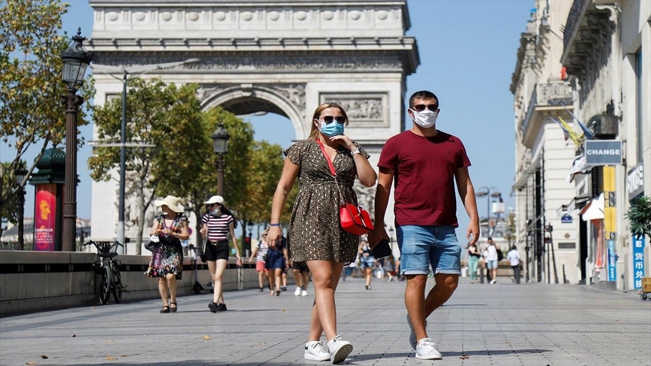 Ρεκόρ νέων κρουσμάτων καταγράφει η Γαλλία