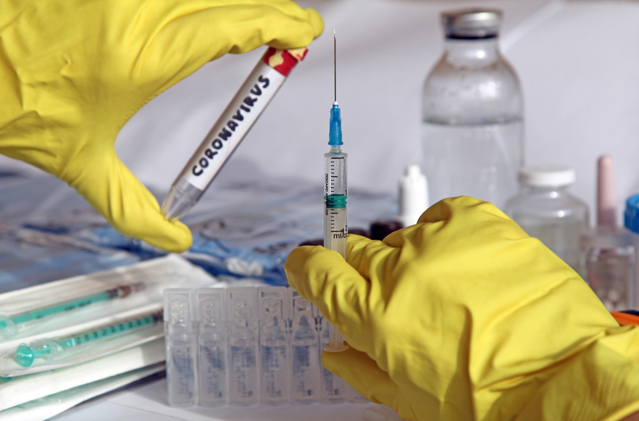 Εμβόλια έναντι Κοροναϊού : Ενθαρρυντικά αποτελέσματα σε πολύ σύντομο χρονικό διάστημα