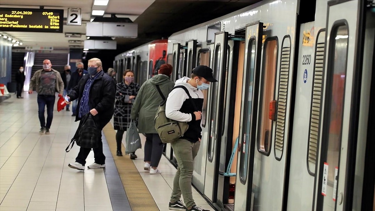 Γερμανία κορωνοϊός: Σκέψεις για κατάργηση των τεστ σε όσους επιστρέφουν από διακοπές