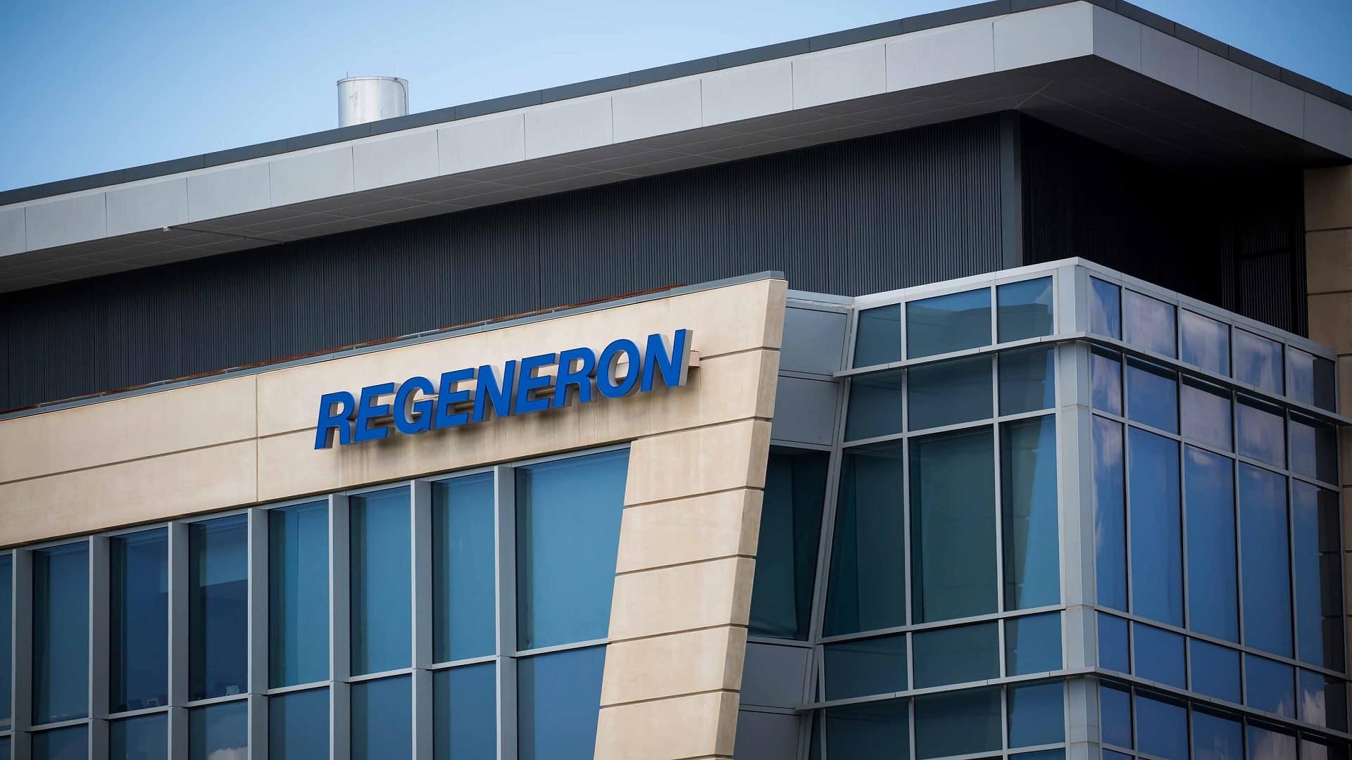 Regeneron Roche κορωνοϊός: Σχέδια για 400 προσλήψεις λόγω φόρτου εργασίας