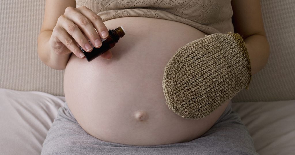 Πώς να φροντίσεις το δέρμα σου κατά τη διάρκεια της εγκυμοσύνης