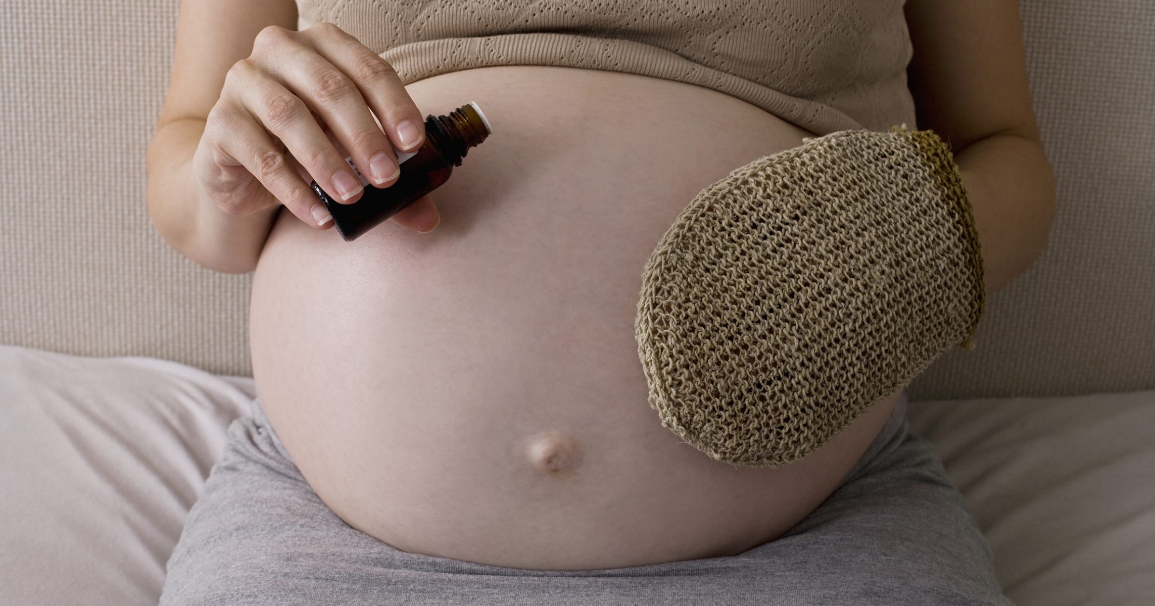Εγκυμοσύνη λάδι: Ποια έλαια είναι ασφαλή για την περιποίηση του δέρματος σου