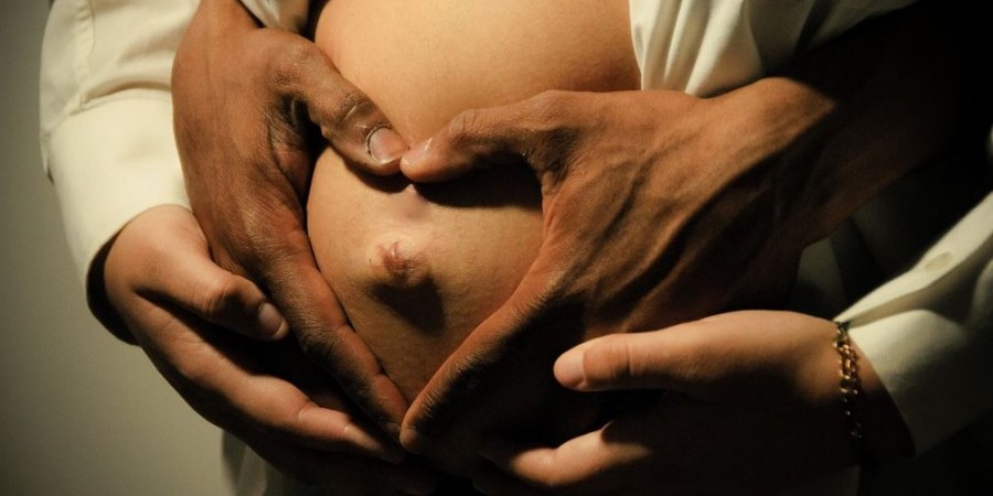 Σεξ στην εγκυμοσύνη: Είναι ασφαλές; (ιδανικές στάσεις)
