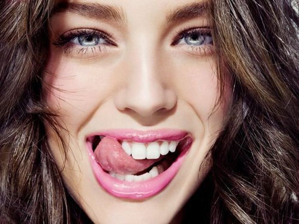 Βούρτσισμα δοντιών: Το σωστό βούρτσισμα θα σου χαρίσει ένα υγιές χαμόγελο