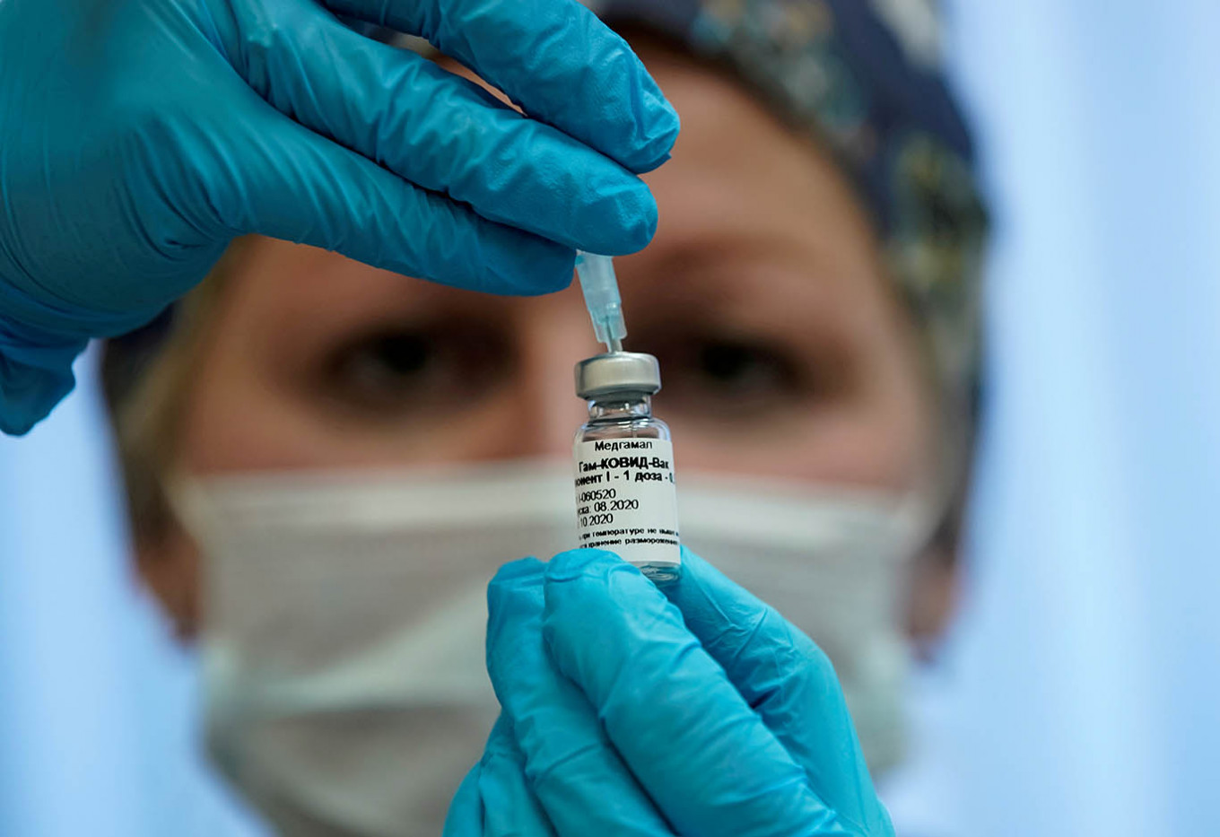 Ρωσία Εμβόλιο: Η Μόσχα αρχίζει τους μαζικούς εμβολιασμούς