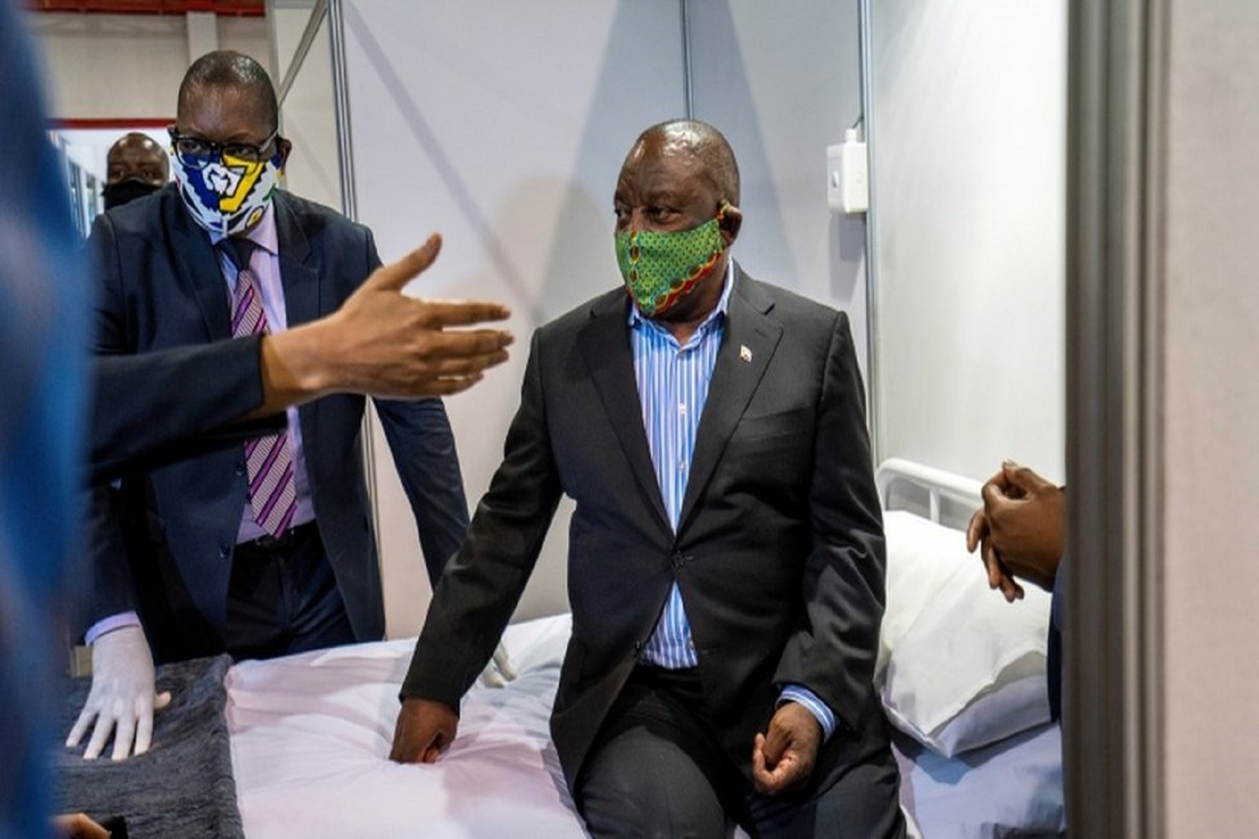 Νότια Αφρική: Αντιμέτωπη με νέο στέλεχος του SARS-CoV-2 – Ανησυχία εν αναμονή του εμβολίου