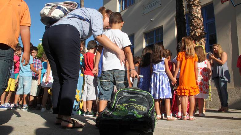 Σχολεία κορωνοϊός: Όλα τα μέτρα για την επιστροφή στα θρανία
