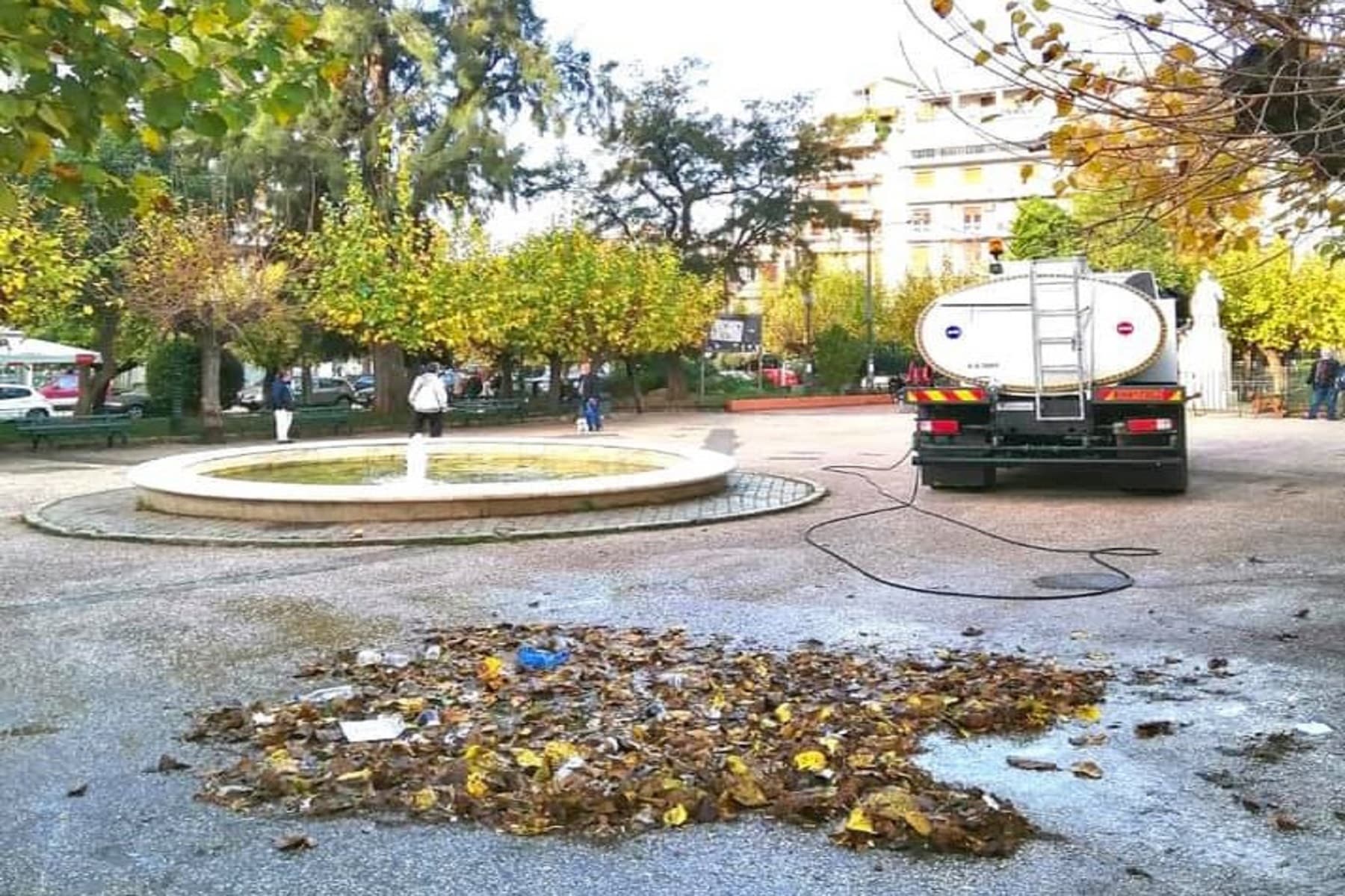 Αθήνα Καθαριότητα: Ο Μπακογιάννης στη μάχη για τον βαθύ καθαρισμό της πόλης