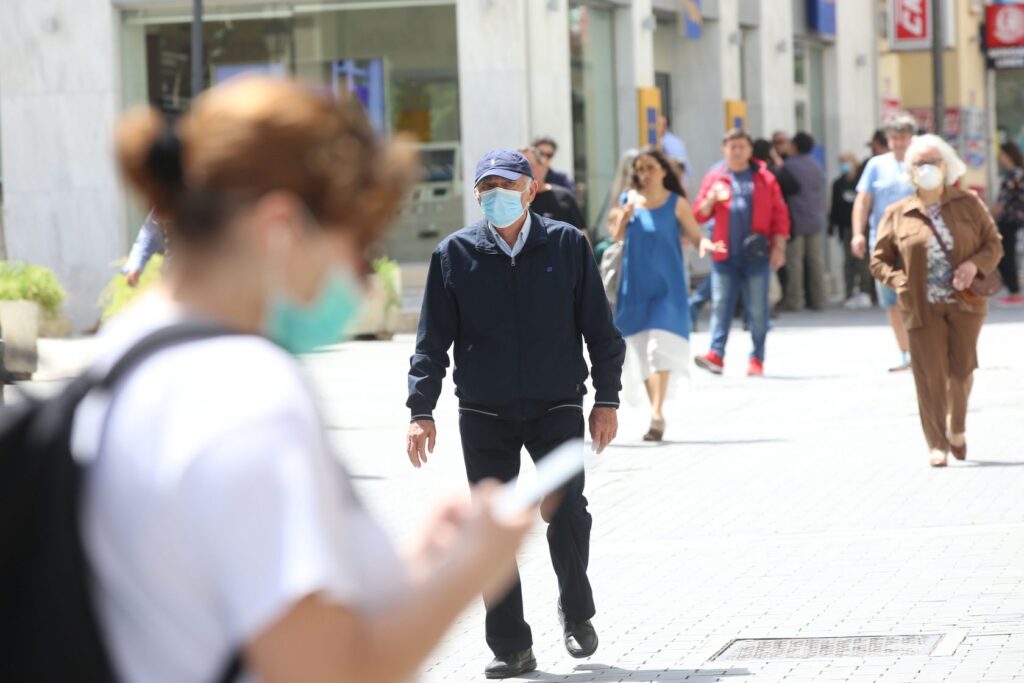 Εν αναμονή των τελικών αποφάσεων για παράταση και click away