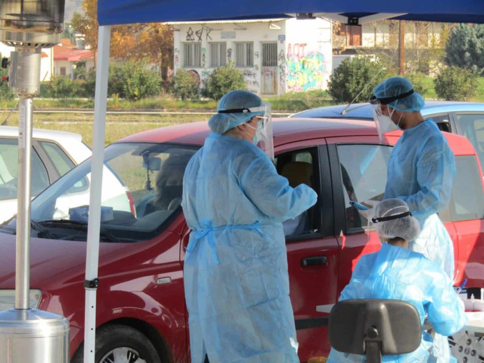 Τρίκαλα κορωνοϊός: Αλαλούμ με «ξεχασμένα» κρούσματα