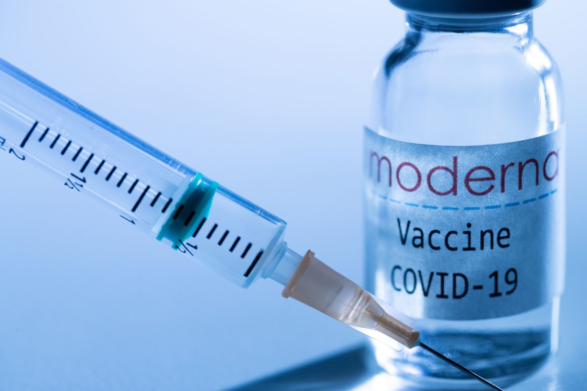 Κορωνοϊός Θεραπεία Νέα: Προς έγκριση το εμβόλιο της Moderna απο ΕΕ