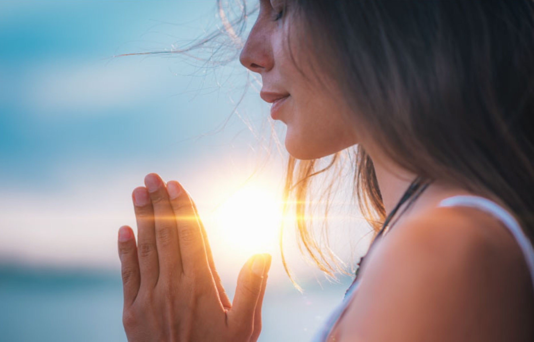 Πνευματική Αφύπνιση: Σημάδια για το ότι την βιώνεις και πώς να την αγκαλιάσεις