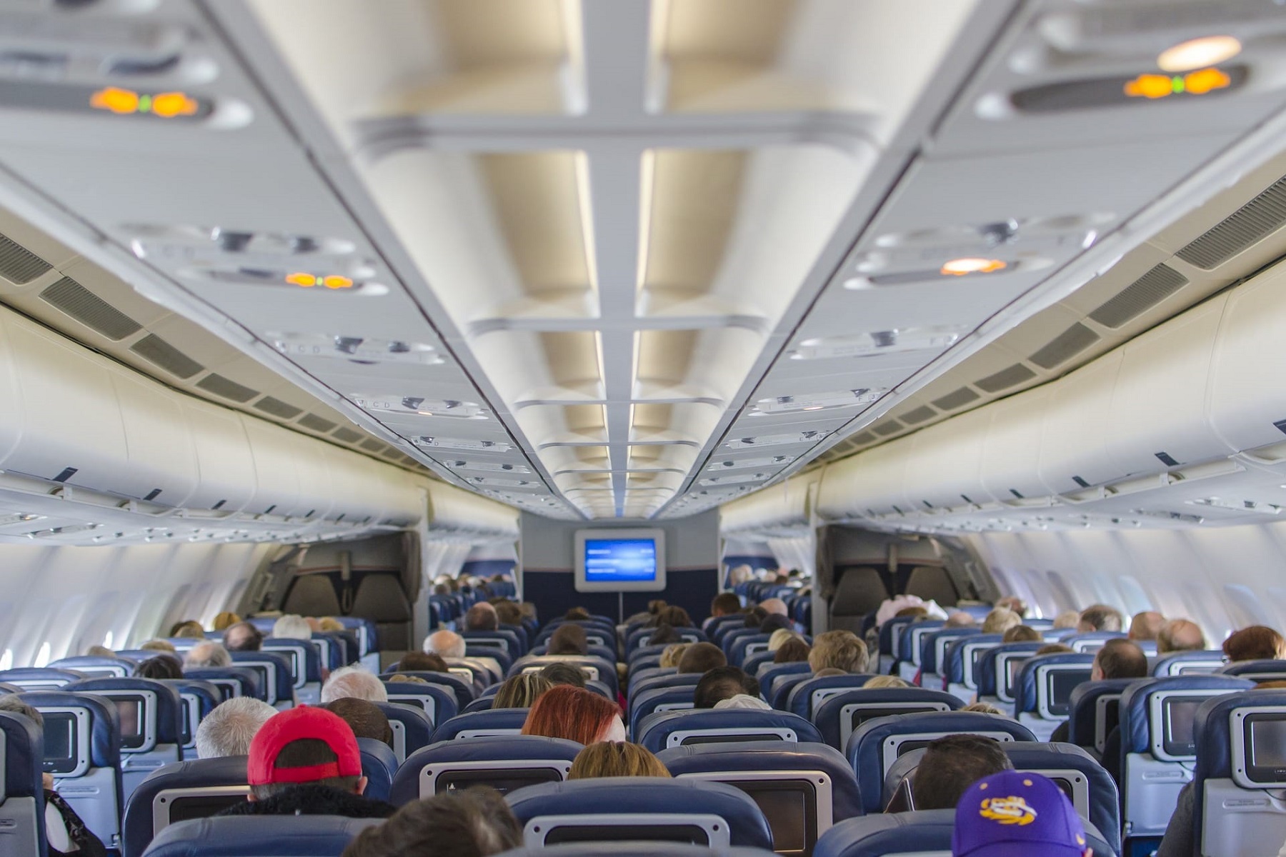 Νέα Έρευνα Tαξίδια: Οι αναθέσεις θέσεων σε αεροπλάνο μπορούν να μειώσουν τη διάδοση της COVID-19
