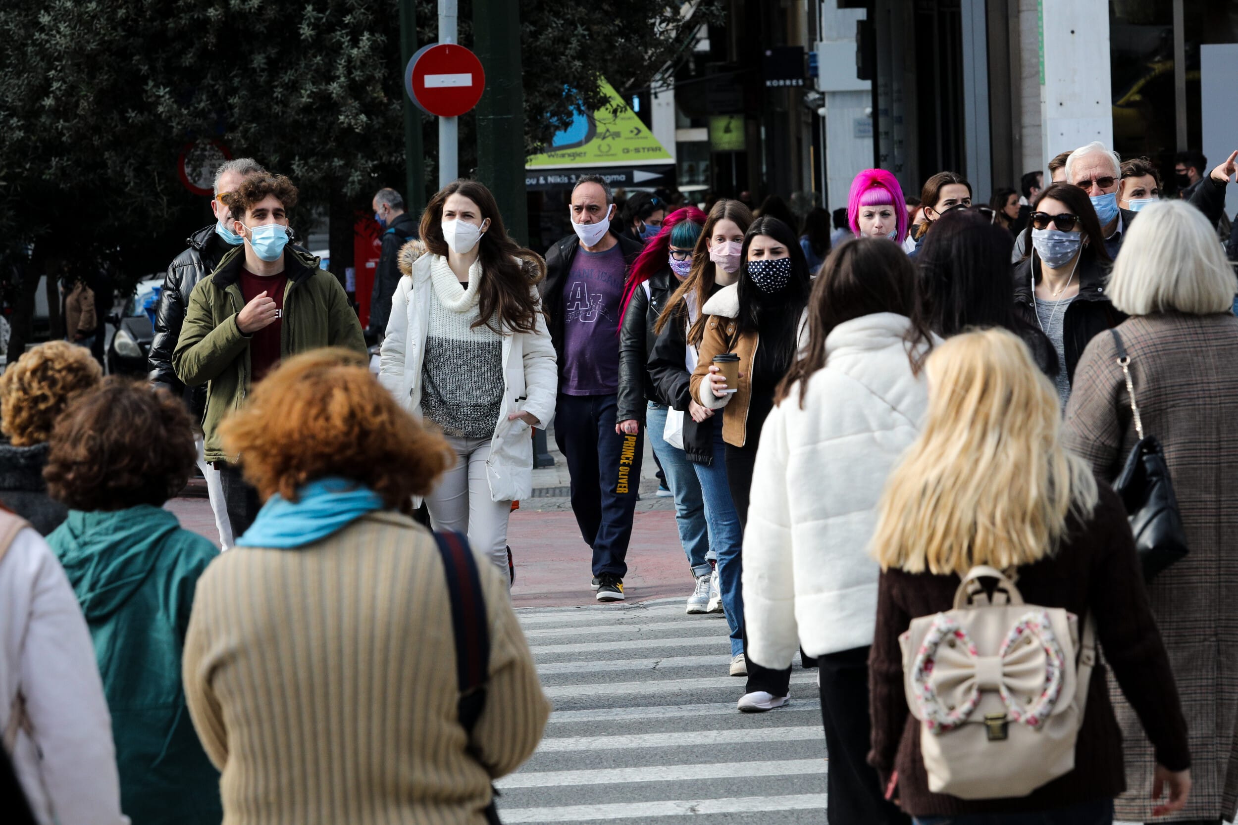 Κορωνοϊός τεστ σχολεία λιανεμπόριο: Οι προϋποθέσεις για τη χαλάρωση του lockdown [vid]