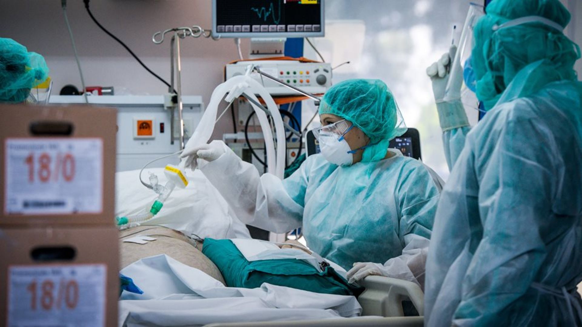 Νοσοκομεία εντατικές κρούσματα: Αγωνία για την κορύφωση του τρίτου κύματος [vid]