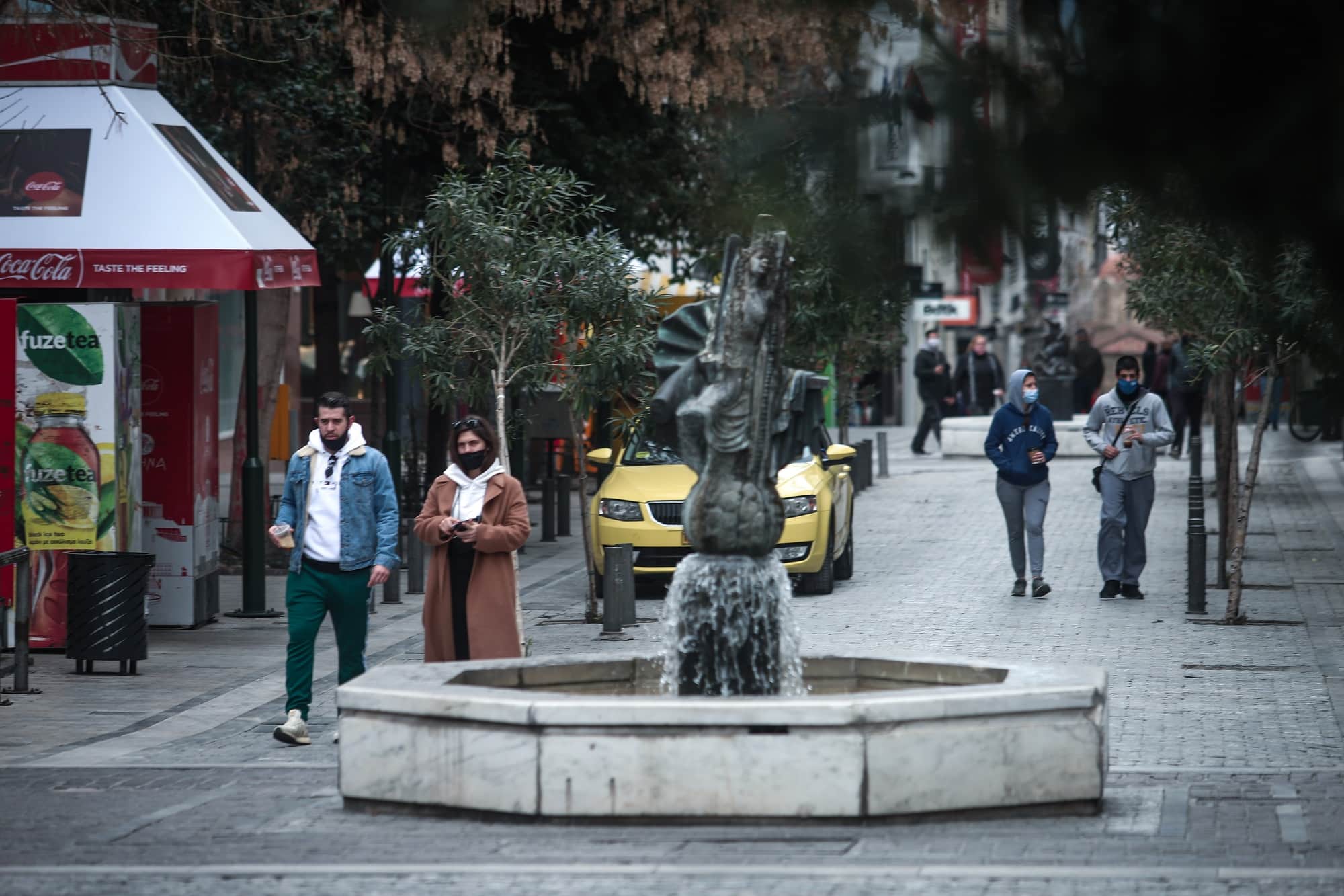 Lockdown μέτρα σύσκεψη: Χαλαρώνουν τα μέτρα από το Σάββατο