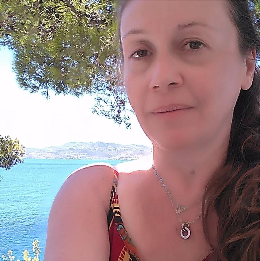 Τροχαίο στη Μεσογείων: Συγκλονισμένοι από το θάνατο της Μαίρης Μάτσα οι συνεργάτες της [pic]
