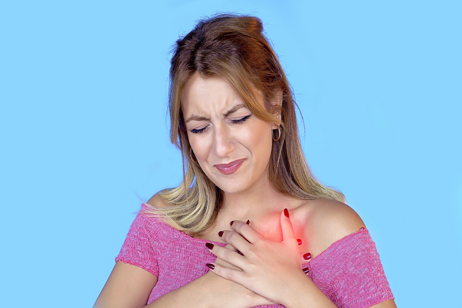Στήθος Πόνος: Όταν οφείλεται σε covid-19, άγχος, καρδιακή προσβολή ή άλλη αιτία