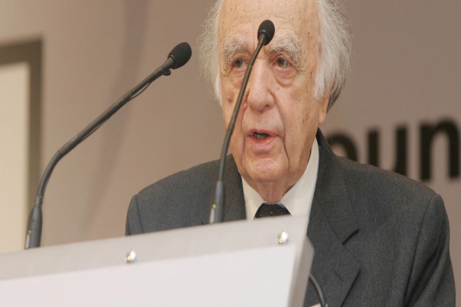 Βάσος Λυσσαρίδης: Ο Ελληνοκύπριος γιατρός, πολιτικός και αγωνιστής απεβίωσε σε ηλικία 101 ετών
