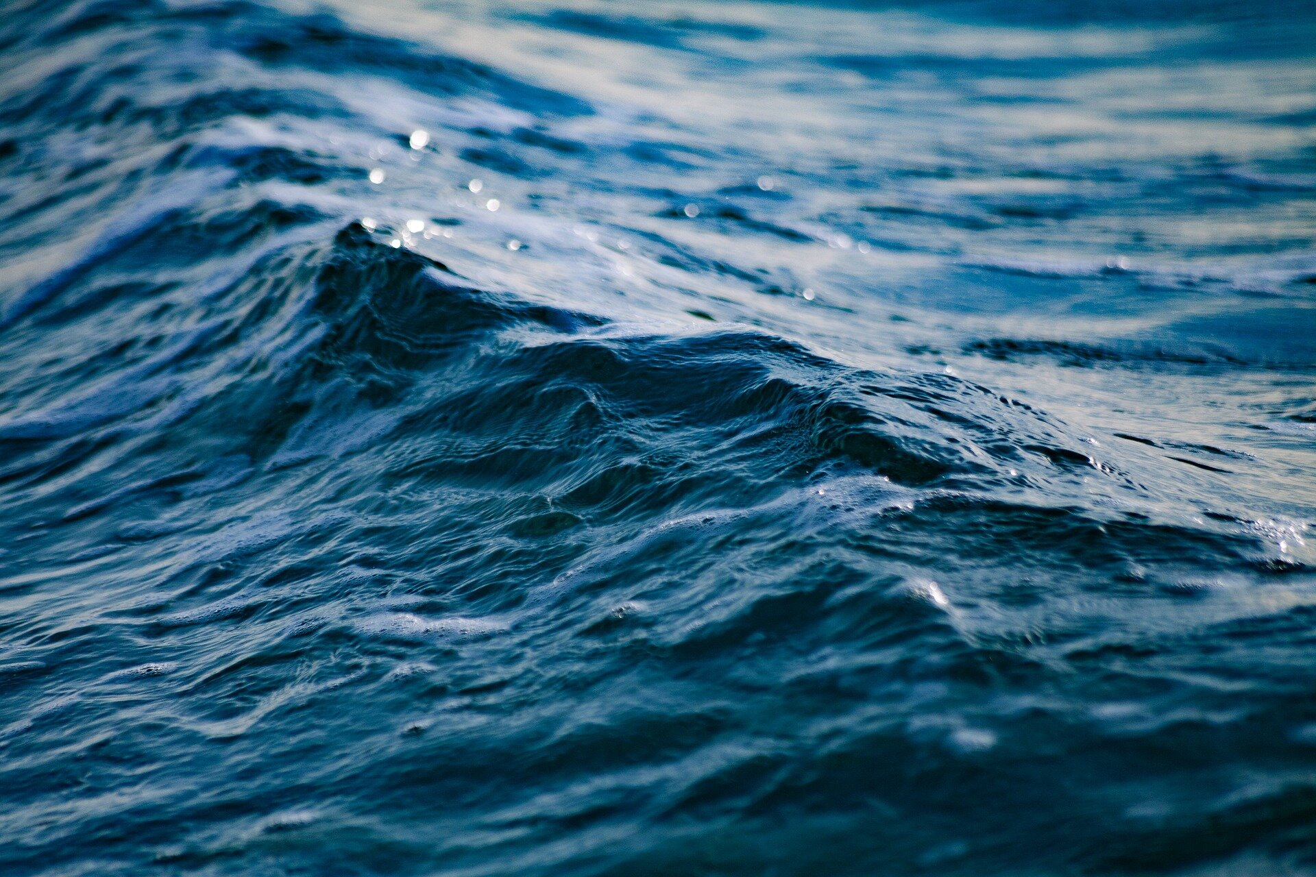 Τι θα πάθουμε αν πιούμε θαλασσινό νερό;