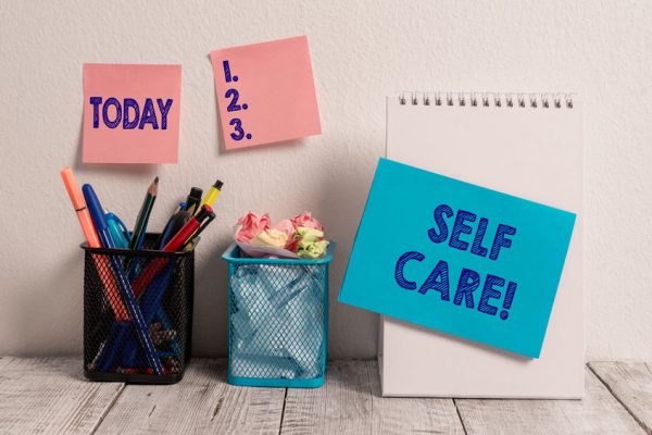 Αυτοφροντίδα: Απλές στρατηγικές για να αντιμετωπίσετε το καθημερινό άγχος