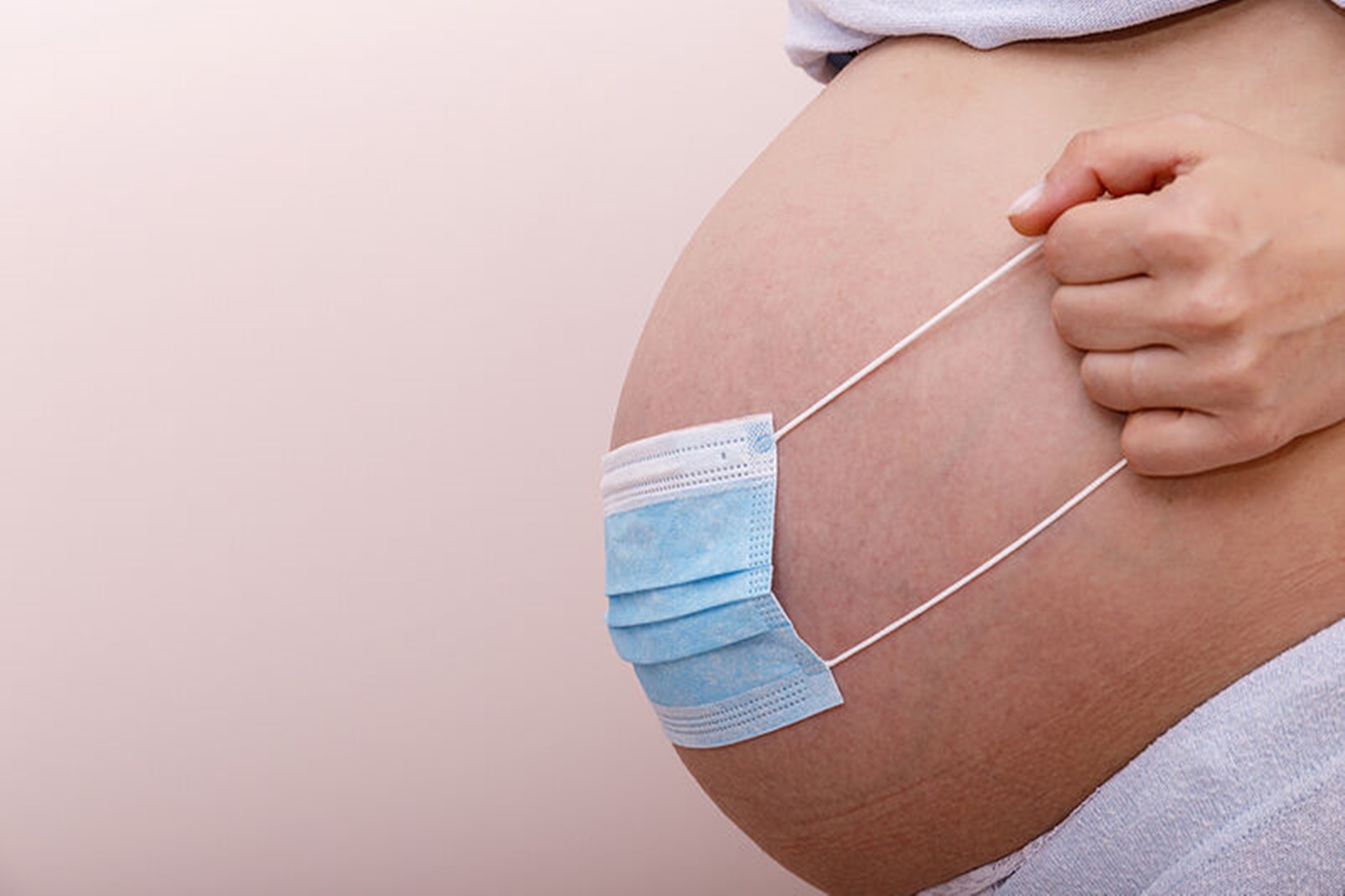 Έγκυες και θηλάζουσες : Όσες έχουν κάνει το εμβόλιο είναι ασφαλείς απέναντι στον κορωνοϊό