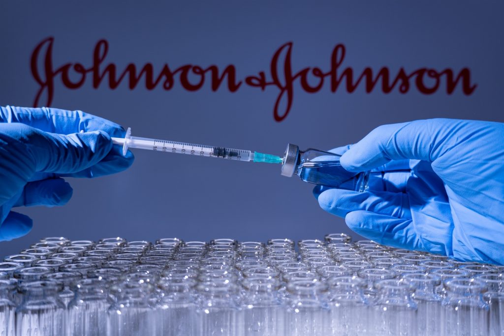 Πρεμιέρα για το μονοδοσικό εμβόλιο της Johnson & Johnson