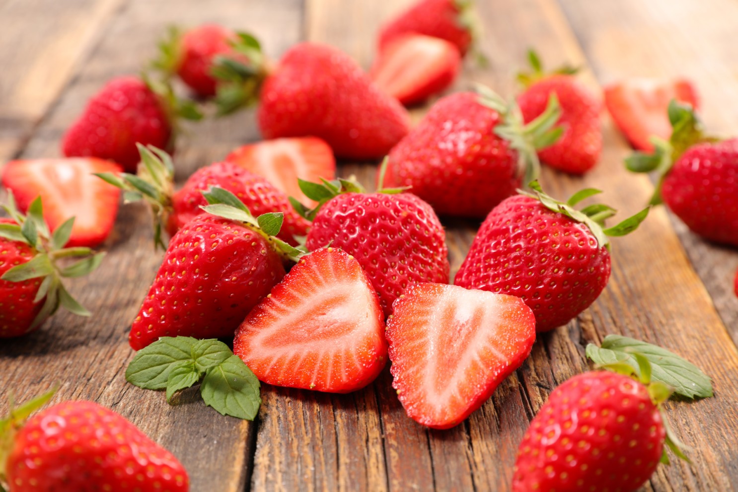 Φράουλα Υγεία: Η κατανάλωση φράουλας βοηθά την υγεία σας [vid]