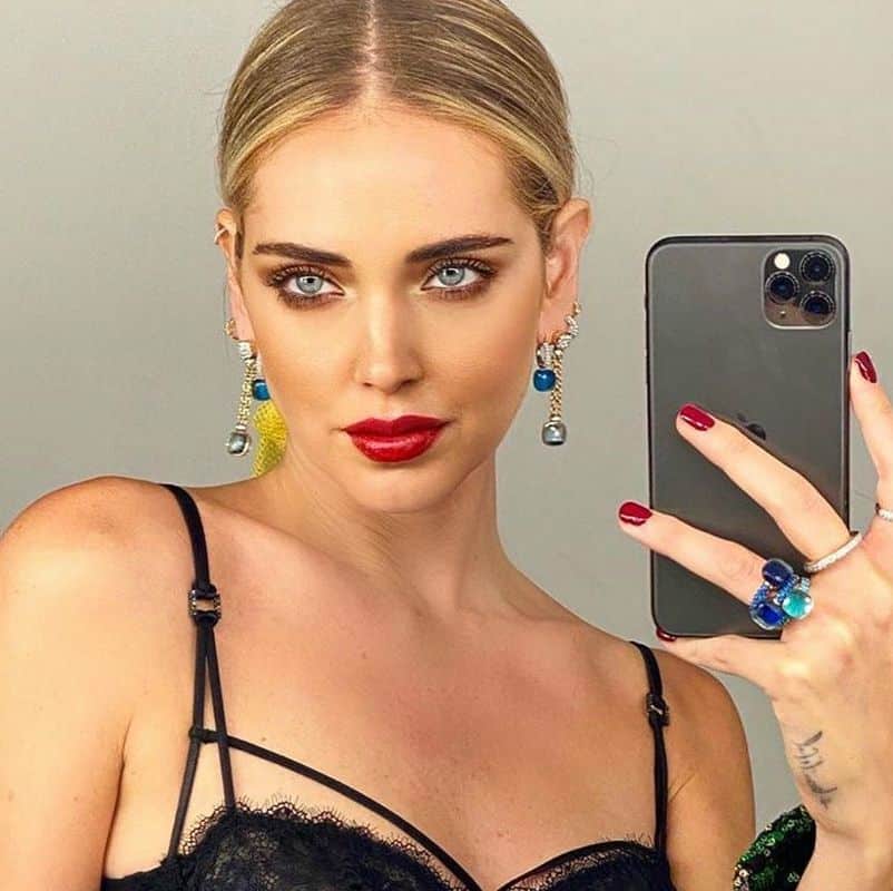 Chiara Ferragni: Είναι στην Ελλάδα και μας ξεναγεί στη πολυτελή σουίτα της [pics, vid]