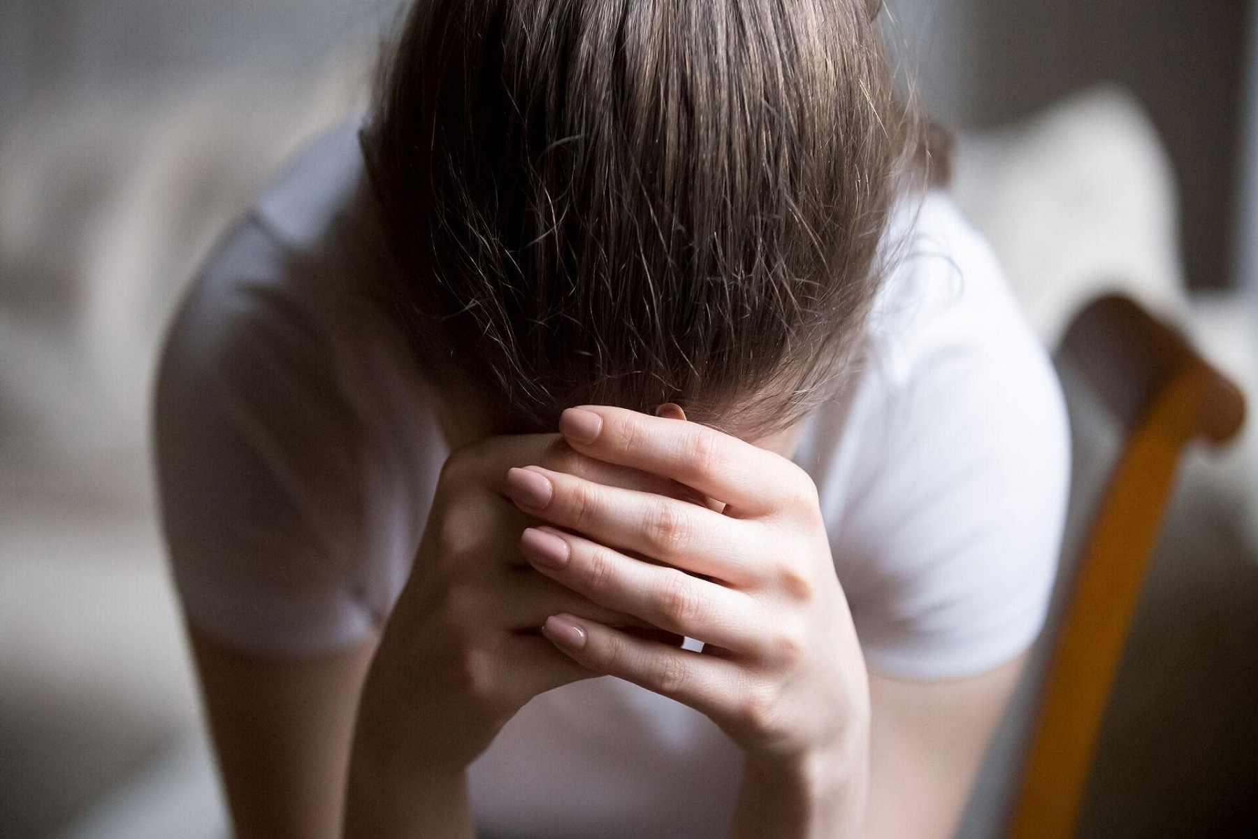CDC Έκθεση: Έφηβες κοπέλες οδήγησαν σε αύξηση των υποψιών απόπειρας αυτοκτονίας κατά τη διάρκεια πανδημίας