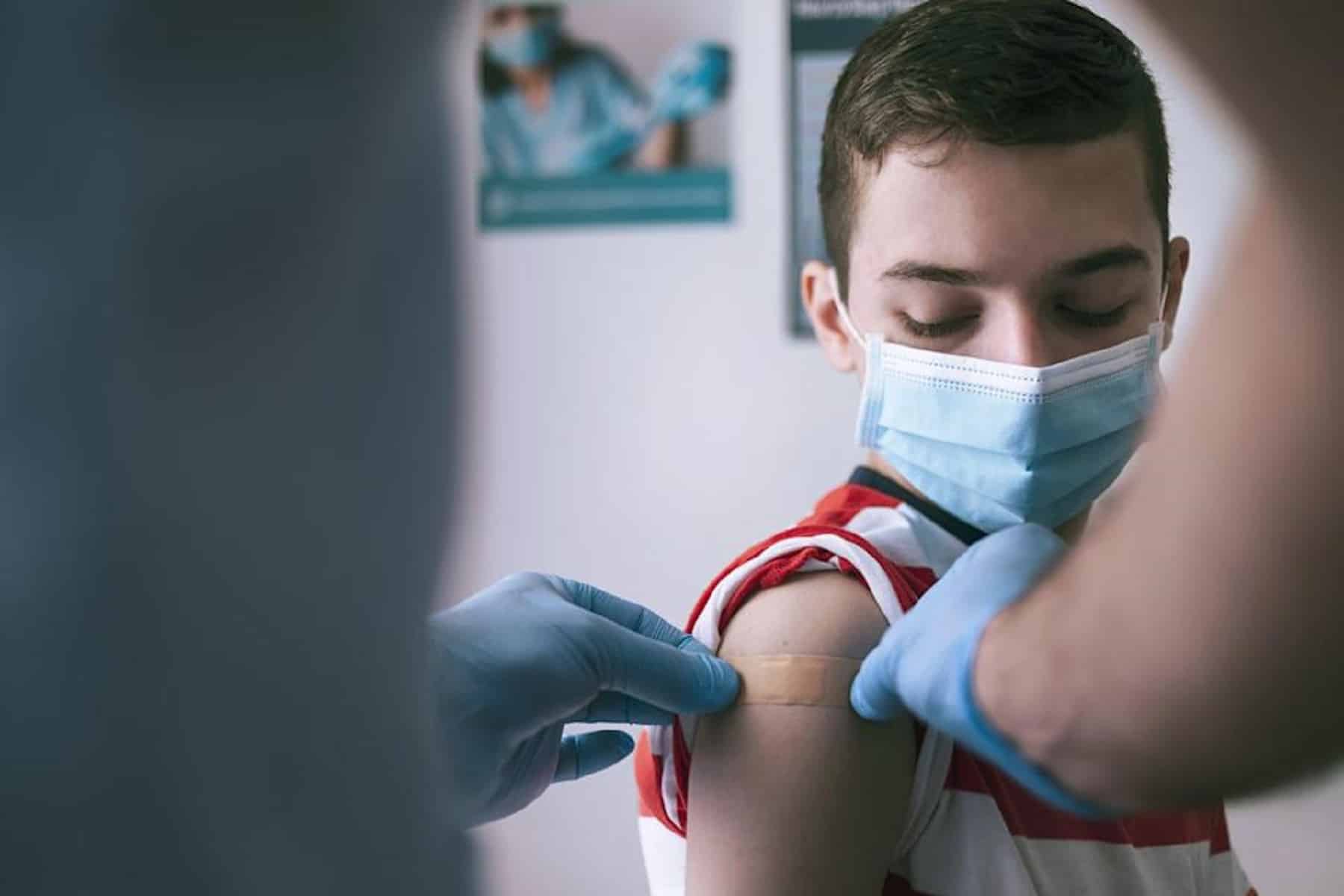 CDC ΗΠΑ: Επείγουσα συνάντηση για τα περιστατικά καρδιακής φλεγμονής σε νέους μετά τη λήψη εμβολίου covid-19