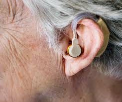 Αυτιά Ιστός: Ποια είναι η σχέση μεταξύ της απώλειας ακοής και της ρευματοειδούς αρθρίτιδας;