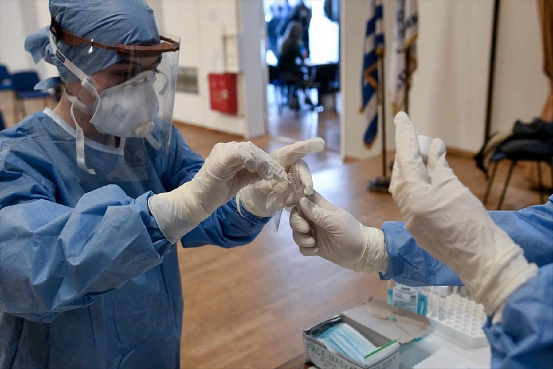 Κορωνοϊός : Οι εμβολιασμένοι έχουν ισχυρά αντισώματα στην μετάλλαξη δέλτα