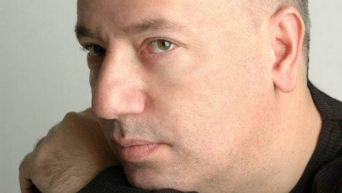 Βασίλης Μπουζιώτης: Πέθανε ο δημοσιογράφος Βασίλης Μπουζιώτης