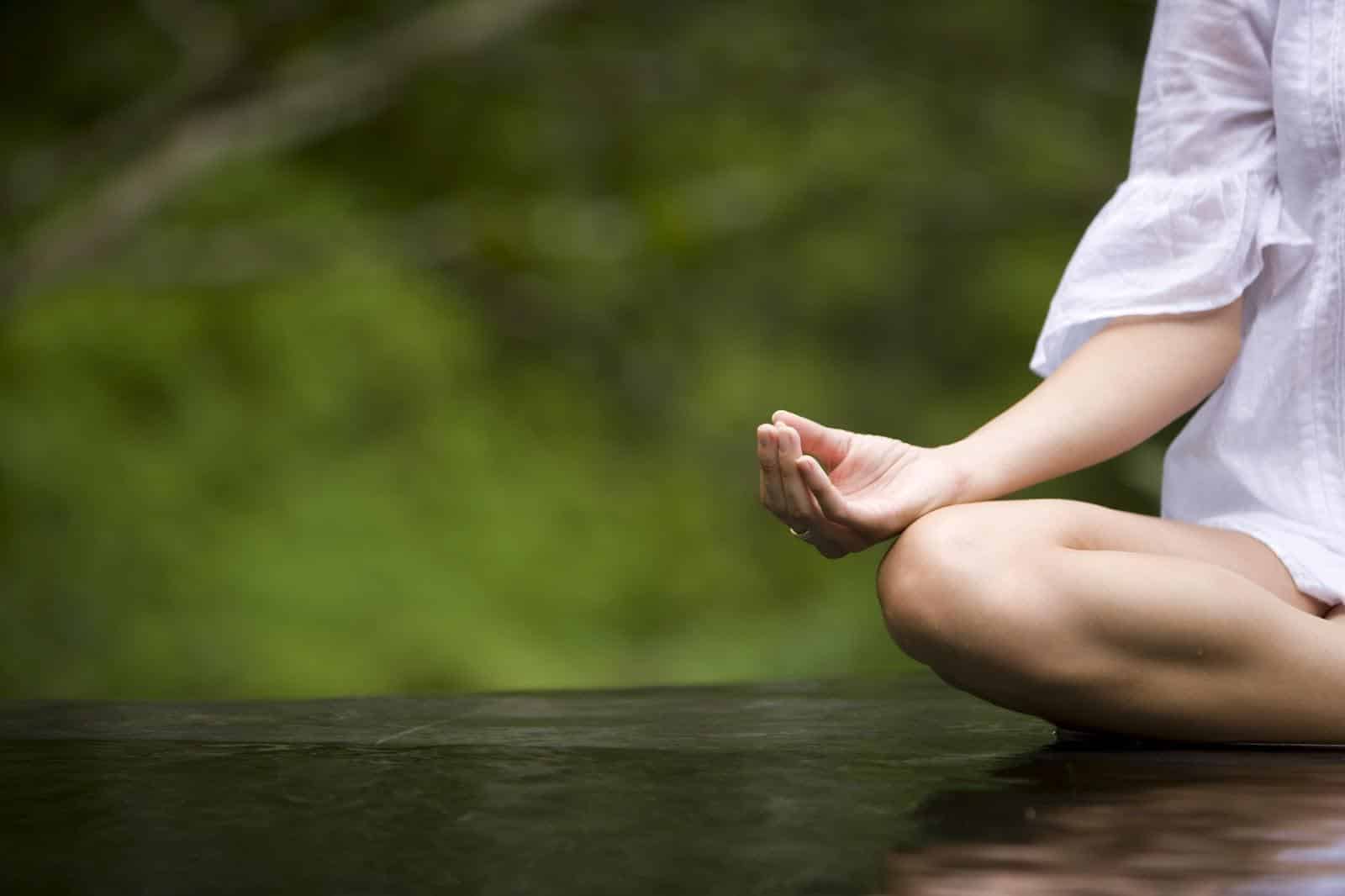 Διαλογισμός Mindfulness: Τα οφέλη του στη σωματική υγεία και ευημερία [vid]