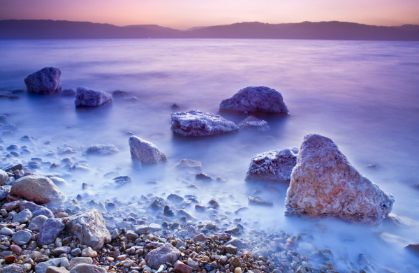 Αλάτι Νεκράς Θάλασσας: Μια αποτελεσματική θεραπεία για την ψωρίαση [vid]