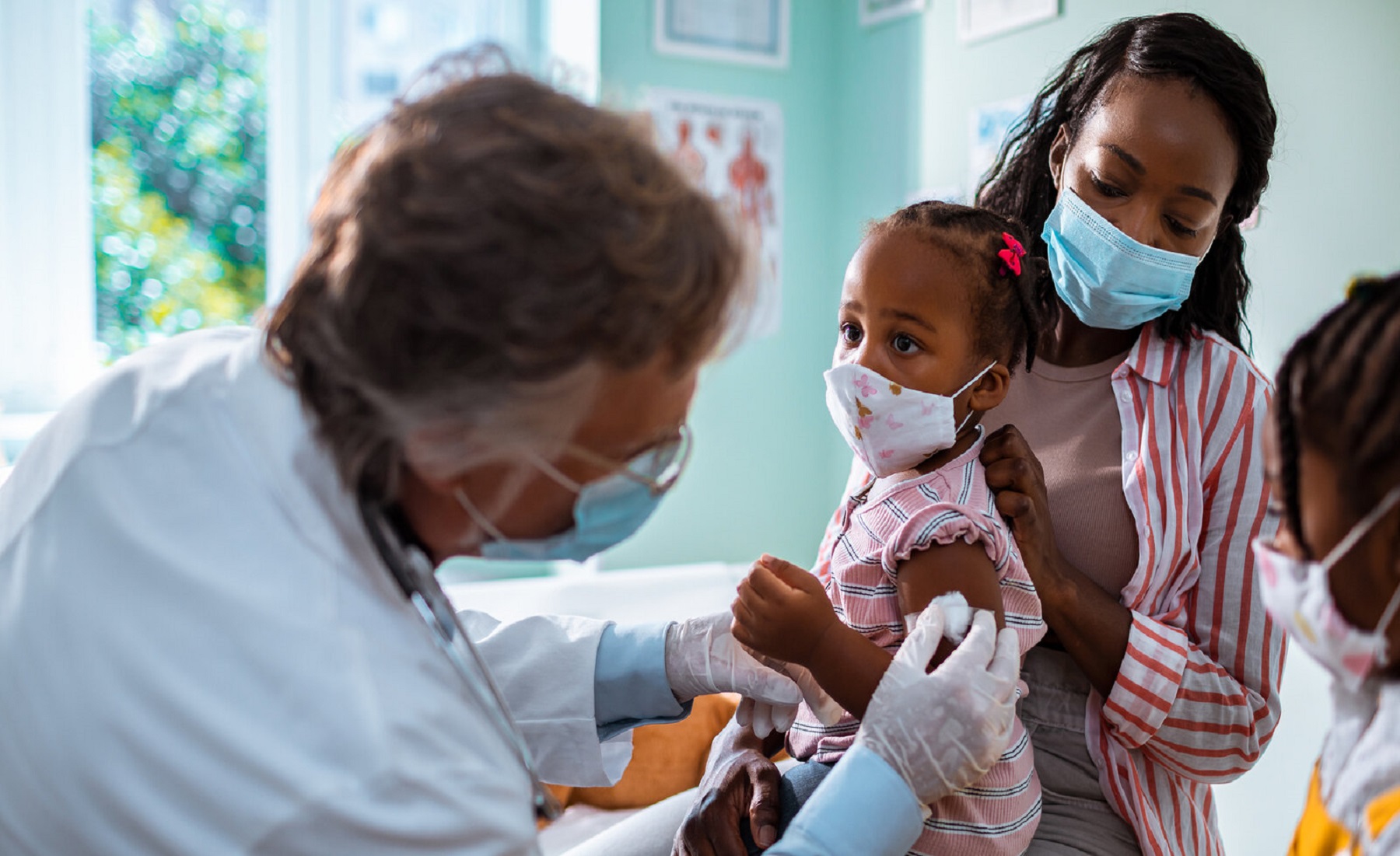 Αμερικανική Ακαδημία Παιδιατρικής: Συνιστά εμβόλιο γρίπης σε παιδιά εκτός αν νοσούν με μέτρια ή σοβαρή covid-19