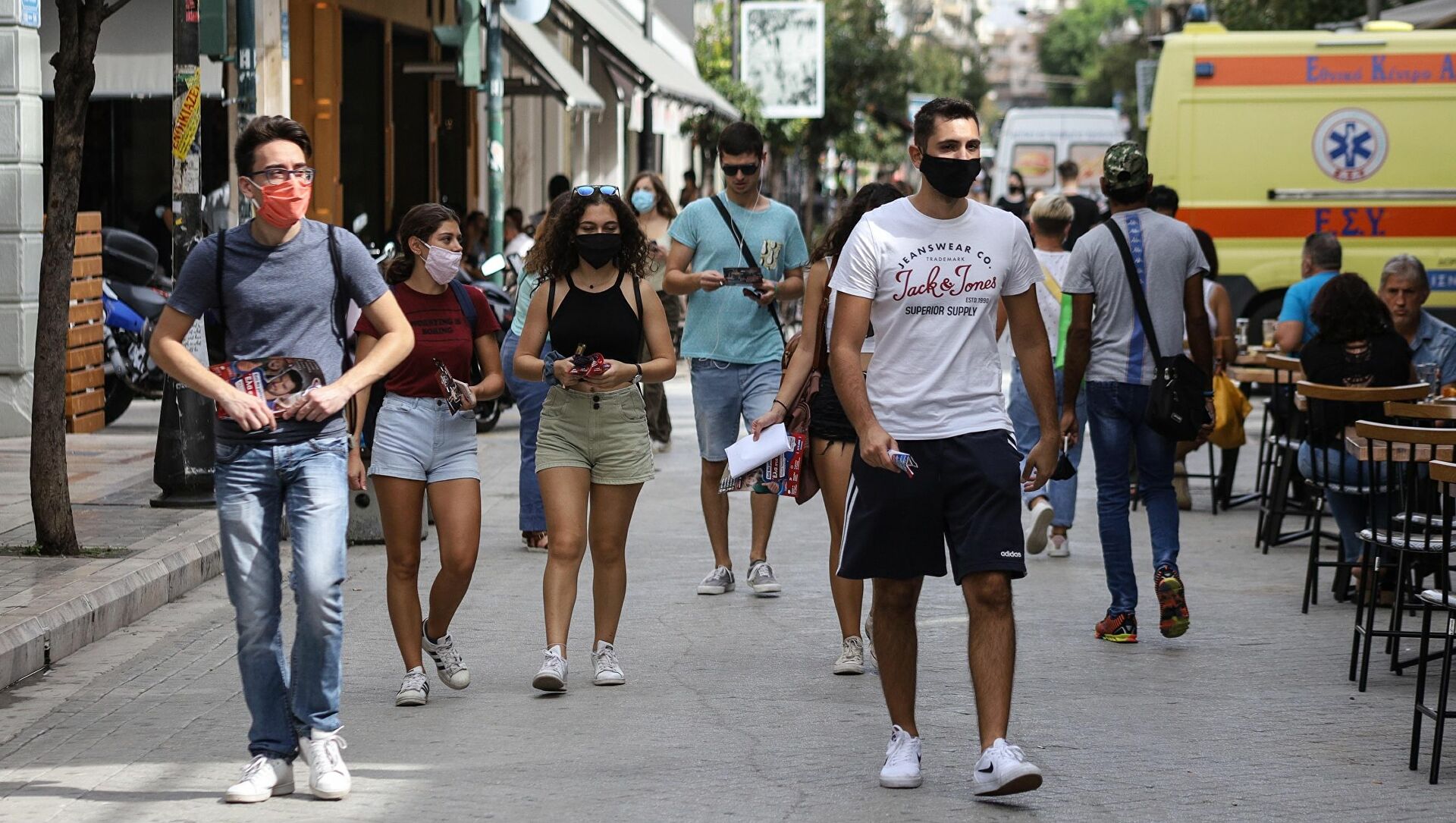 Μετάλλαξη Δέλτα lockdown: Πώς αυξήθηκε γεωμετρικά ο αριθμός των κρουσμάτων – Οι κόκκινες περιοχές